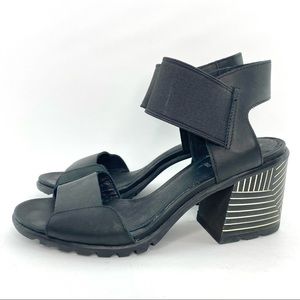 Sorel Nadia Chunky Sandals size 9.5